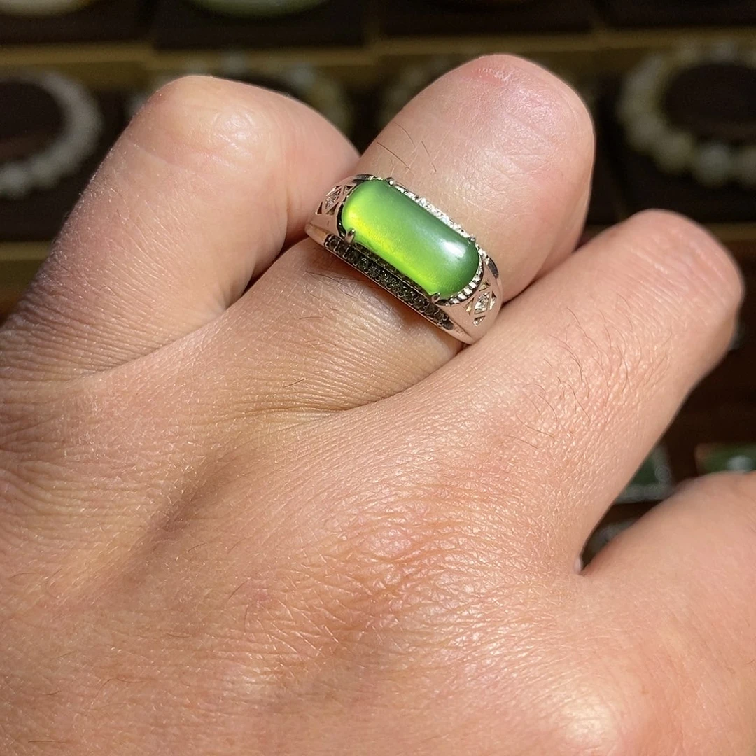 【闪购商品】银S925镶嵌戒指和田玉（碧玉）