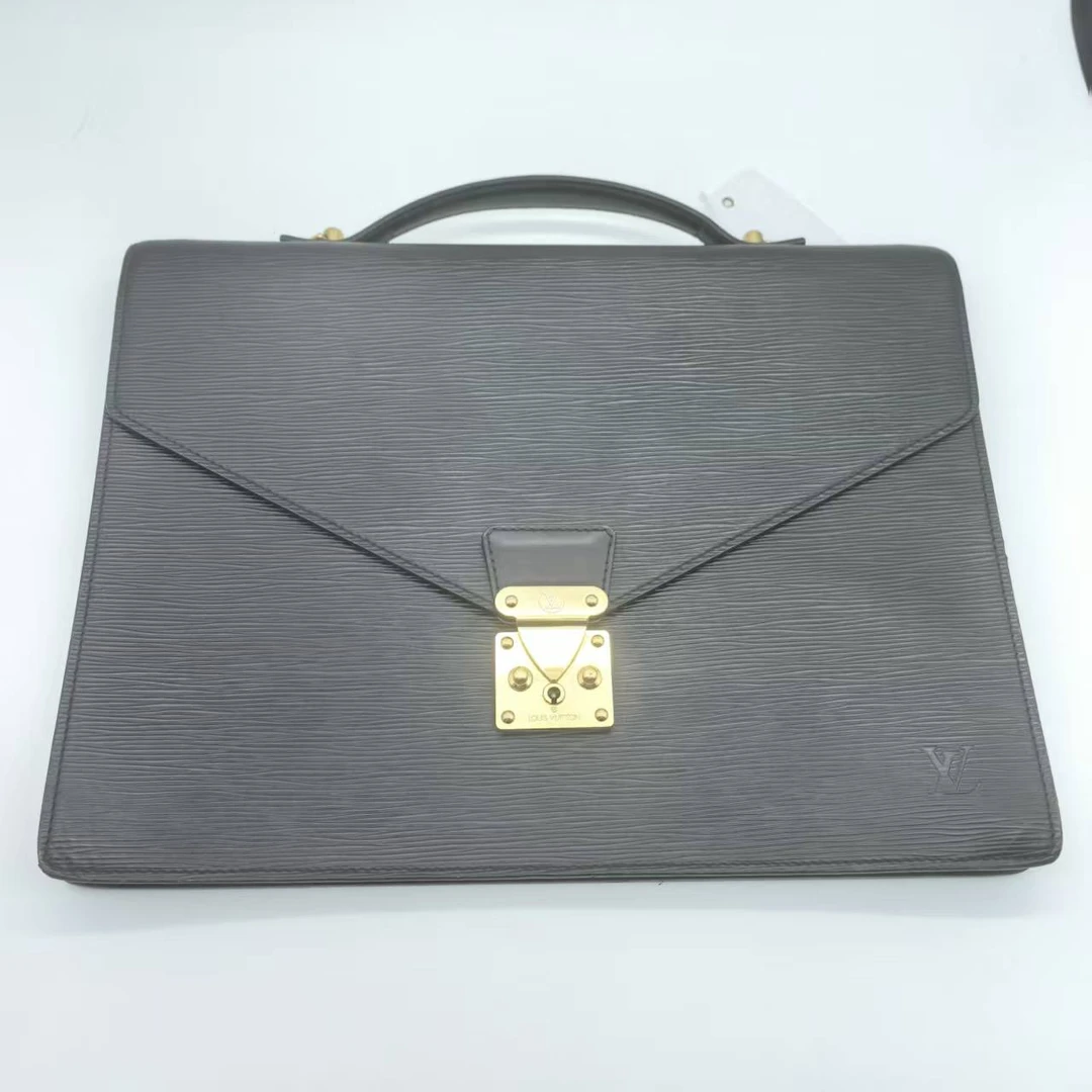 95新 LouisVuitton/路易威登 黑色水波纹手提公文包