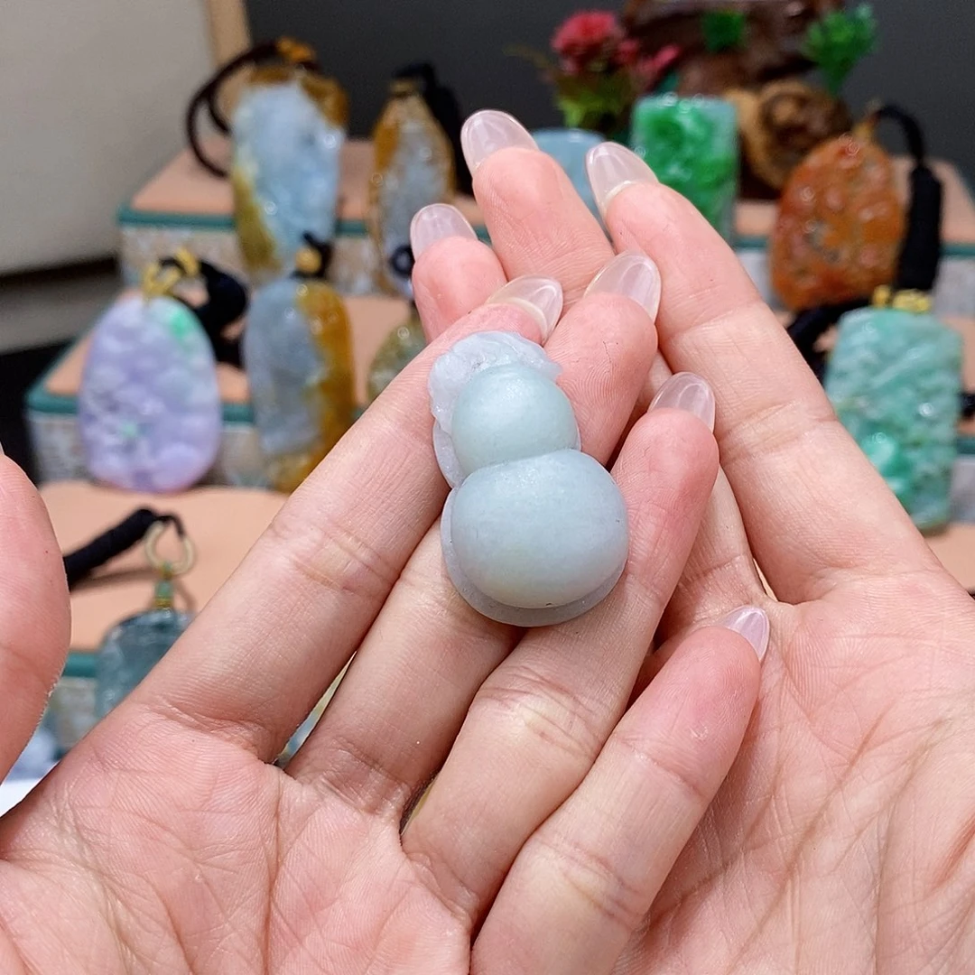 翡翠未镶嵌颈饰翡翠A