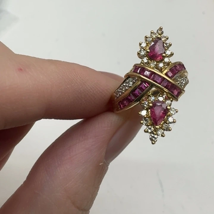 红宝石戒指未镶嵌