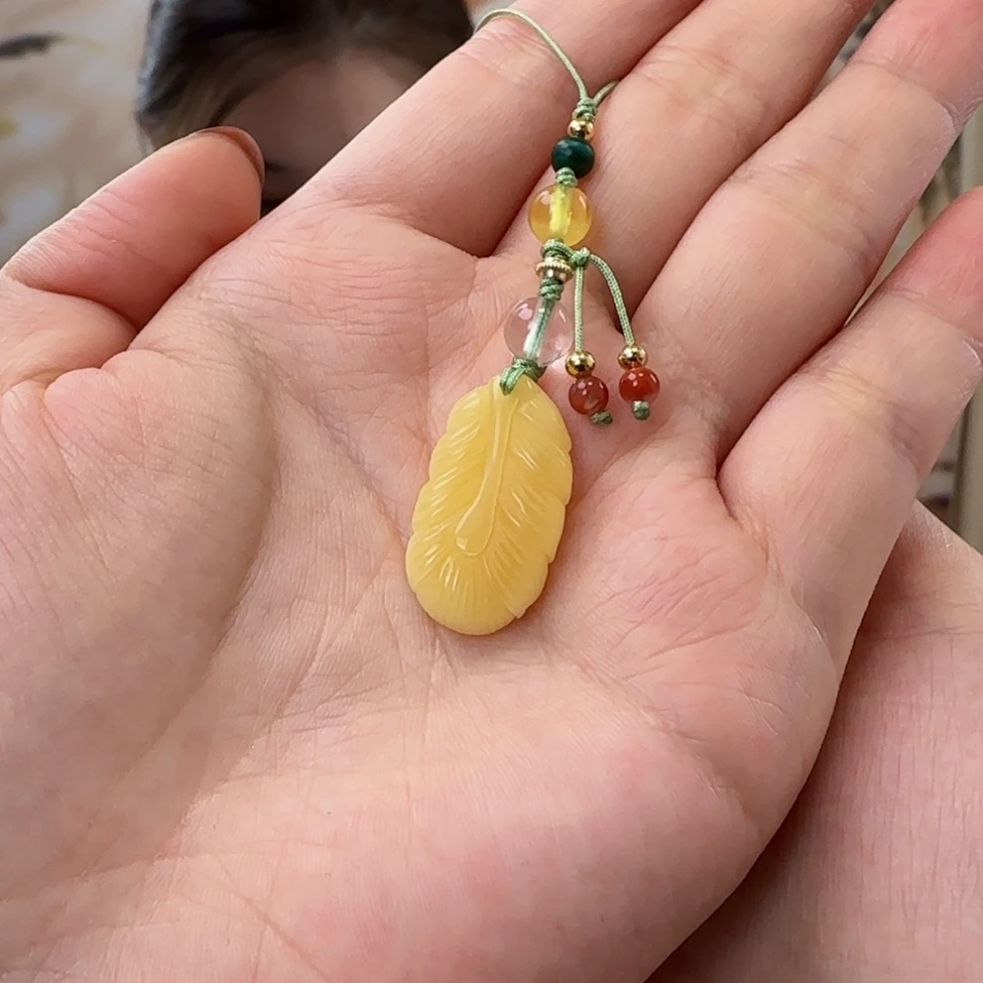 蜜蜡吊坠(赠链)未镶嵌