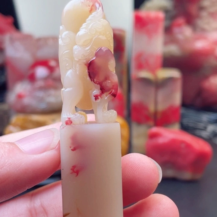 巴林鸡血石一**气白玉地