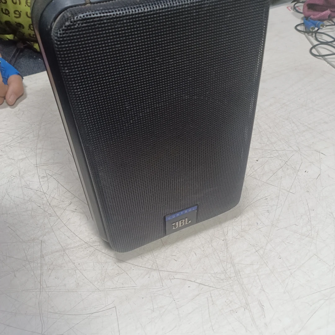 不包邮，正常使用JB小音箱