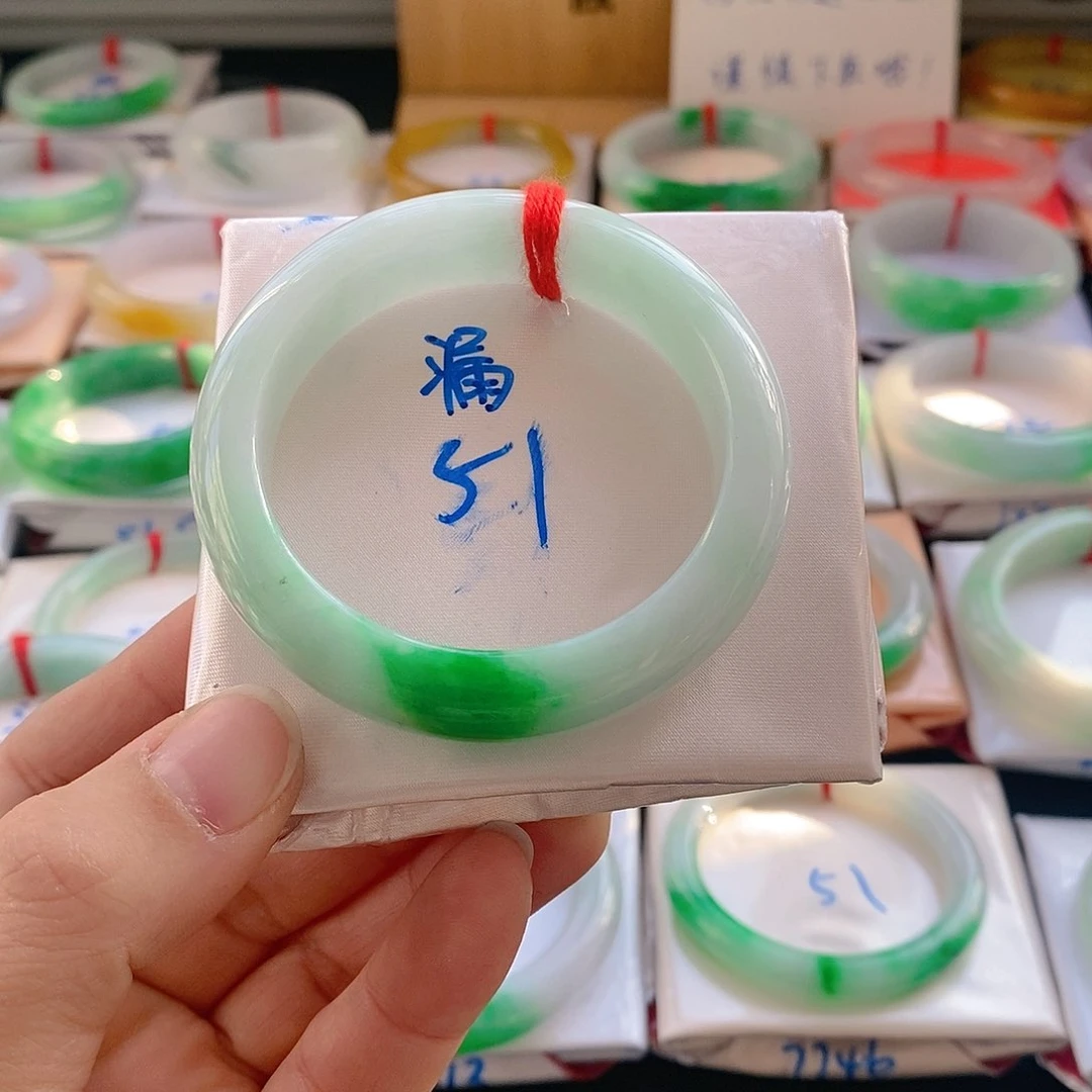 翡翠手镯未镶嵌8号