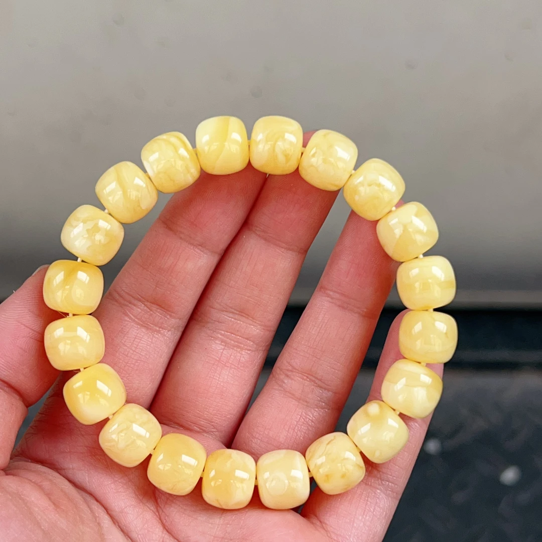 11.6mm白花蜡蜜蜡老型手串，满蜡白花，18.5克