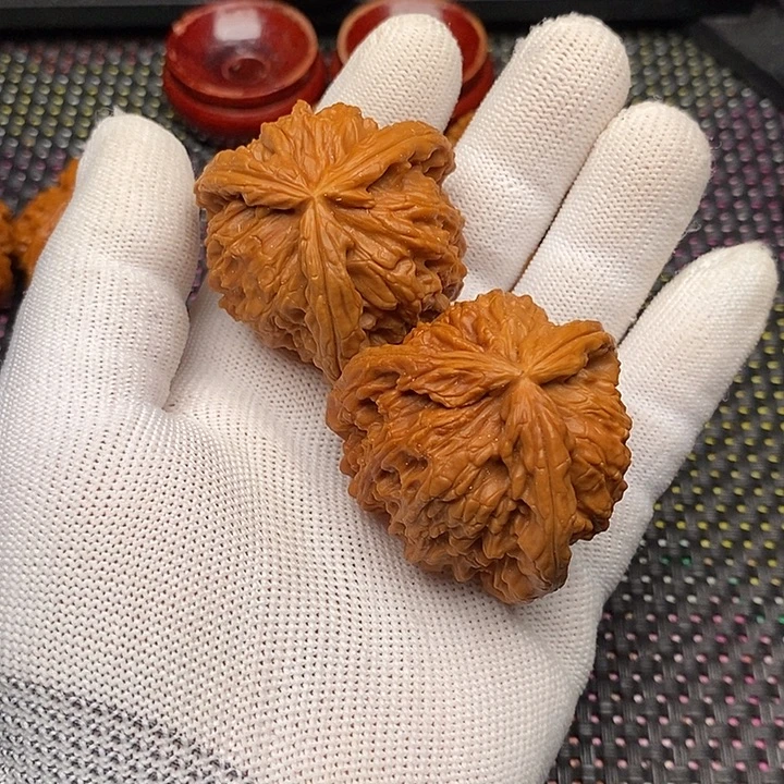 归***还手串/手链核桃拼接白狮子18
