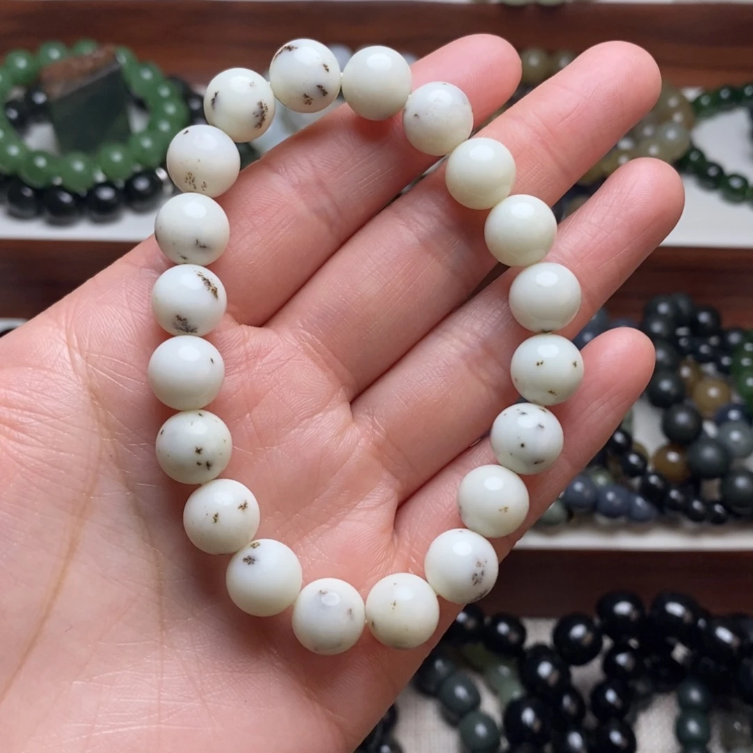 和田玉未镶嵌手串