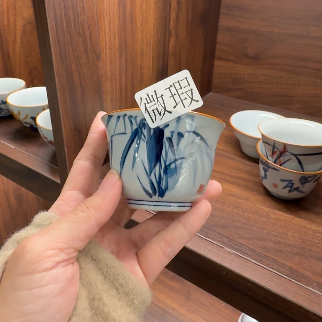 釉下手绘茶具微瑕