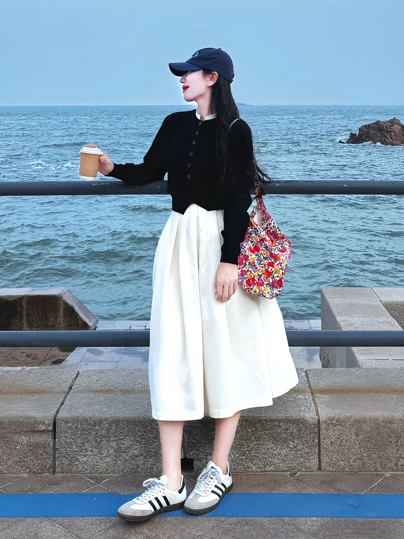 早秋穿搭一整套2025新款大方得体巨好看减龄姐系贵感套装上衣裙子