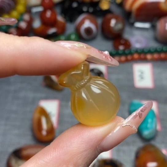 玛瑙/玉髓珠宝奇石未镶嵌