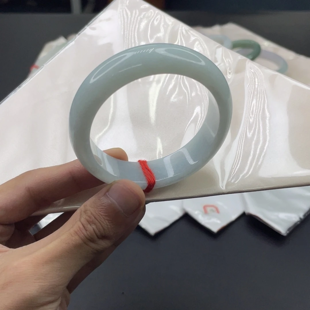 翡翠未镶嵌颈饰翡翠手镯54/55