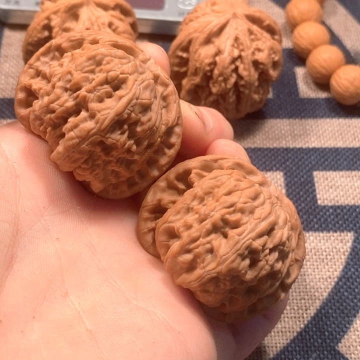 吊坠文玩核桃全品白狮子