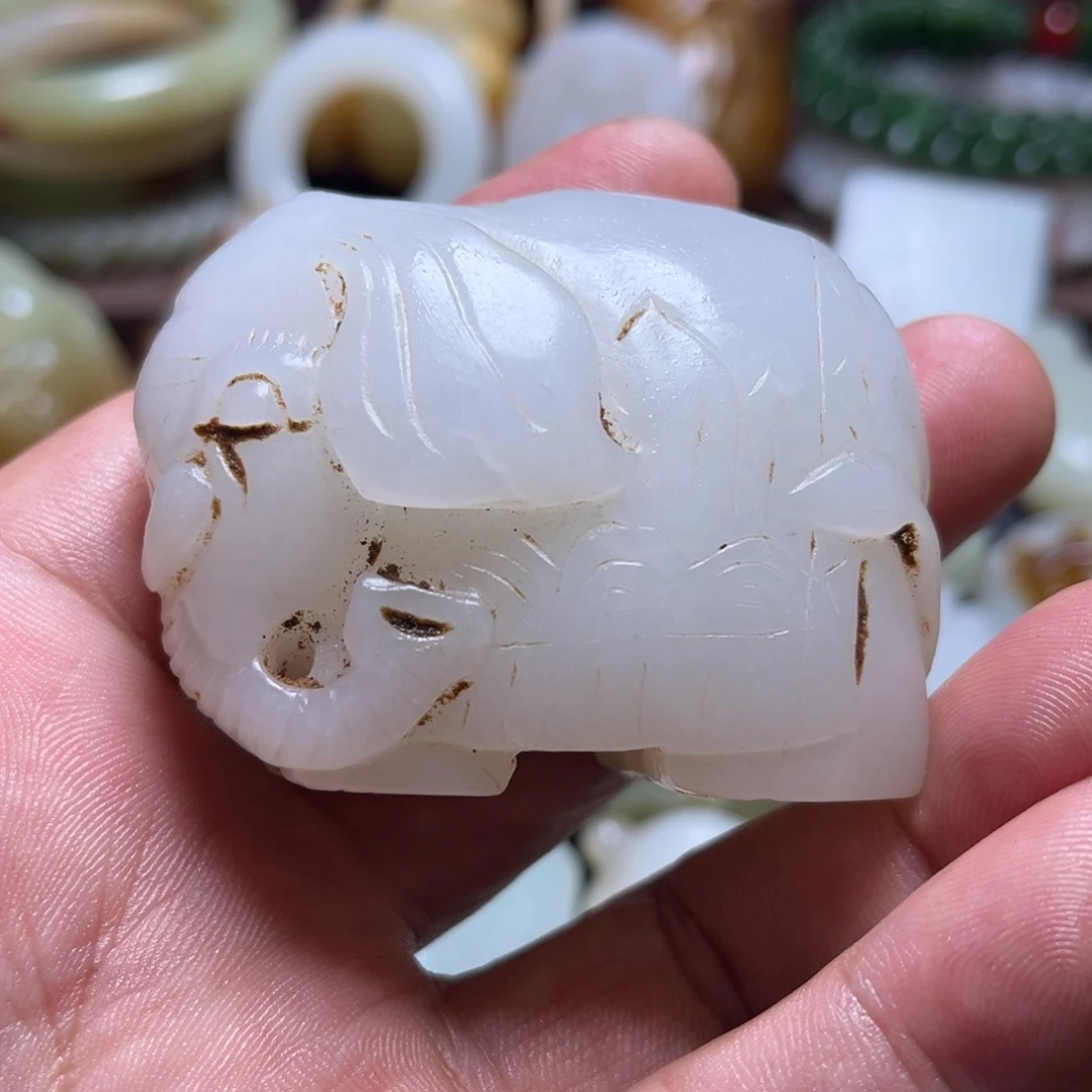 我***音和田玉未镶嵌挂件