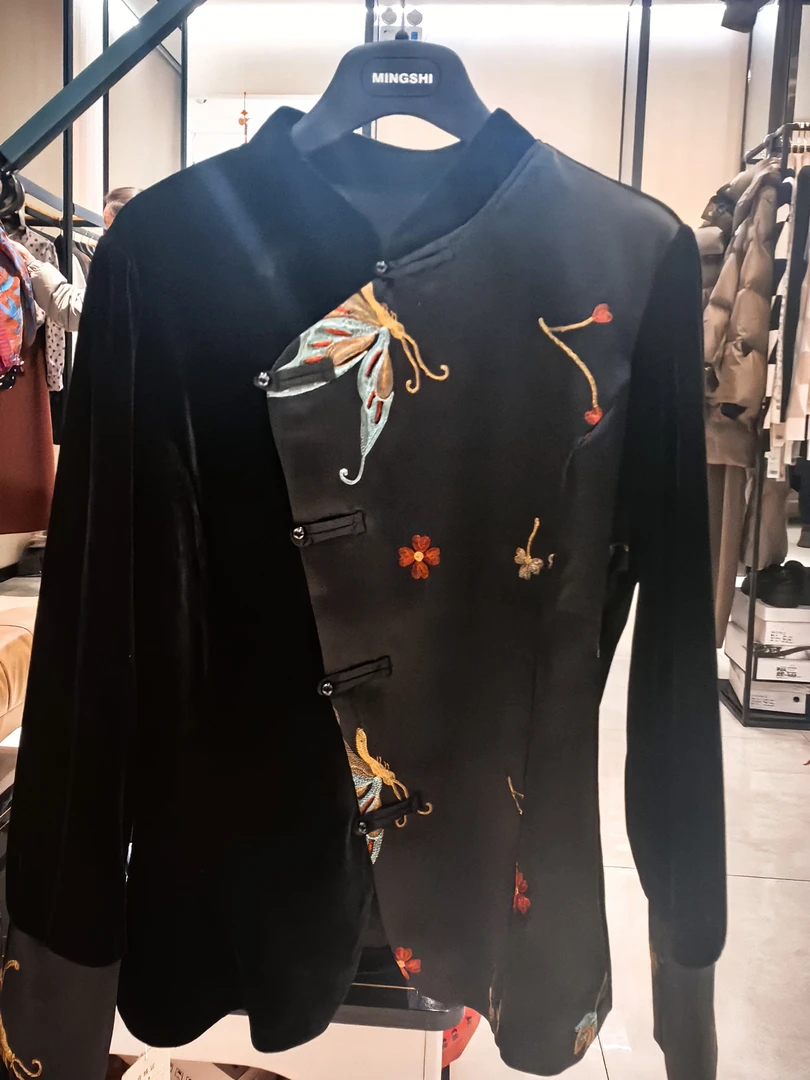 春季新款丝绒国风小衫