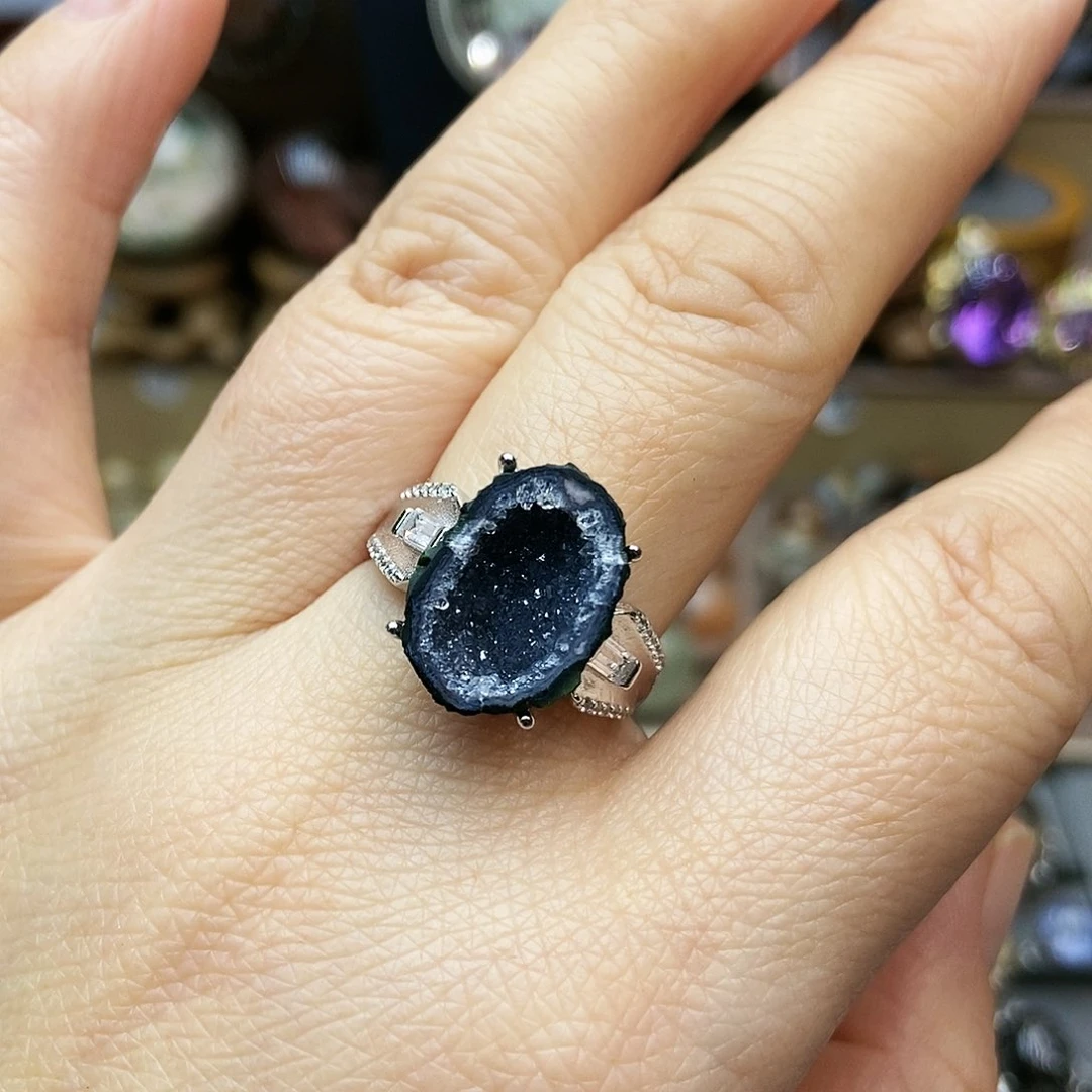 水晶戒指银S925镶嵌娃*