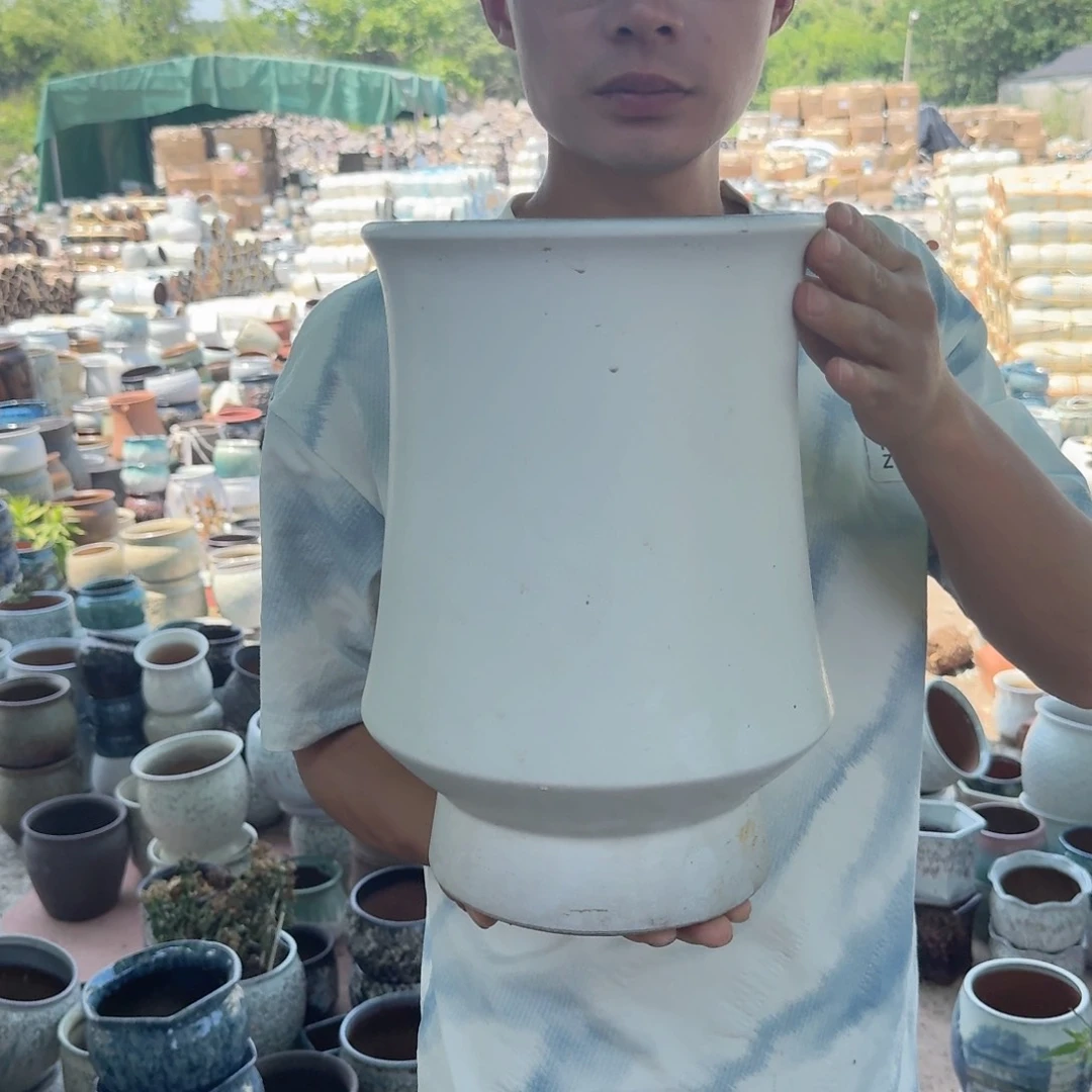 紫砂花盆口20高30（一个束腰白色