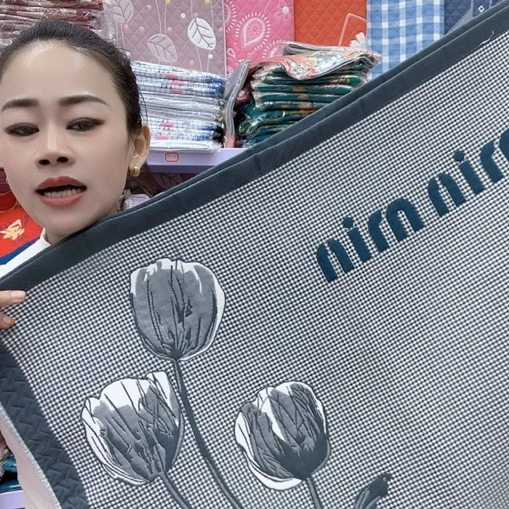 棉灰色郁金香纯棉