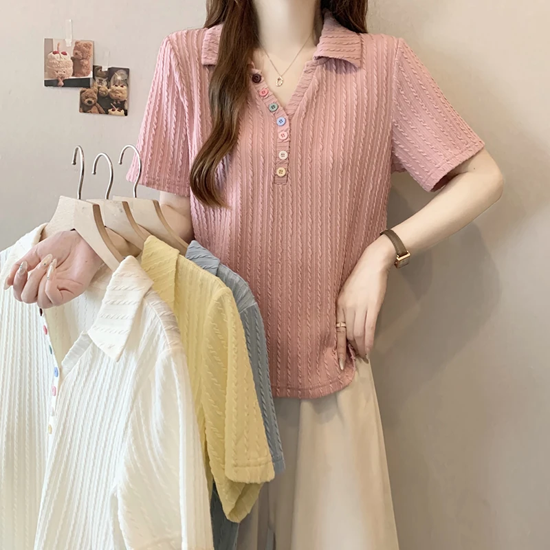 2025夏装新款胖mm大码女韩系彩色纽扣坑条别致短袖T恤35202