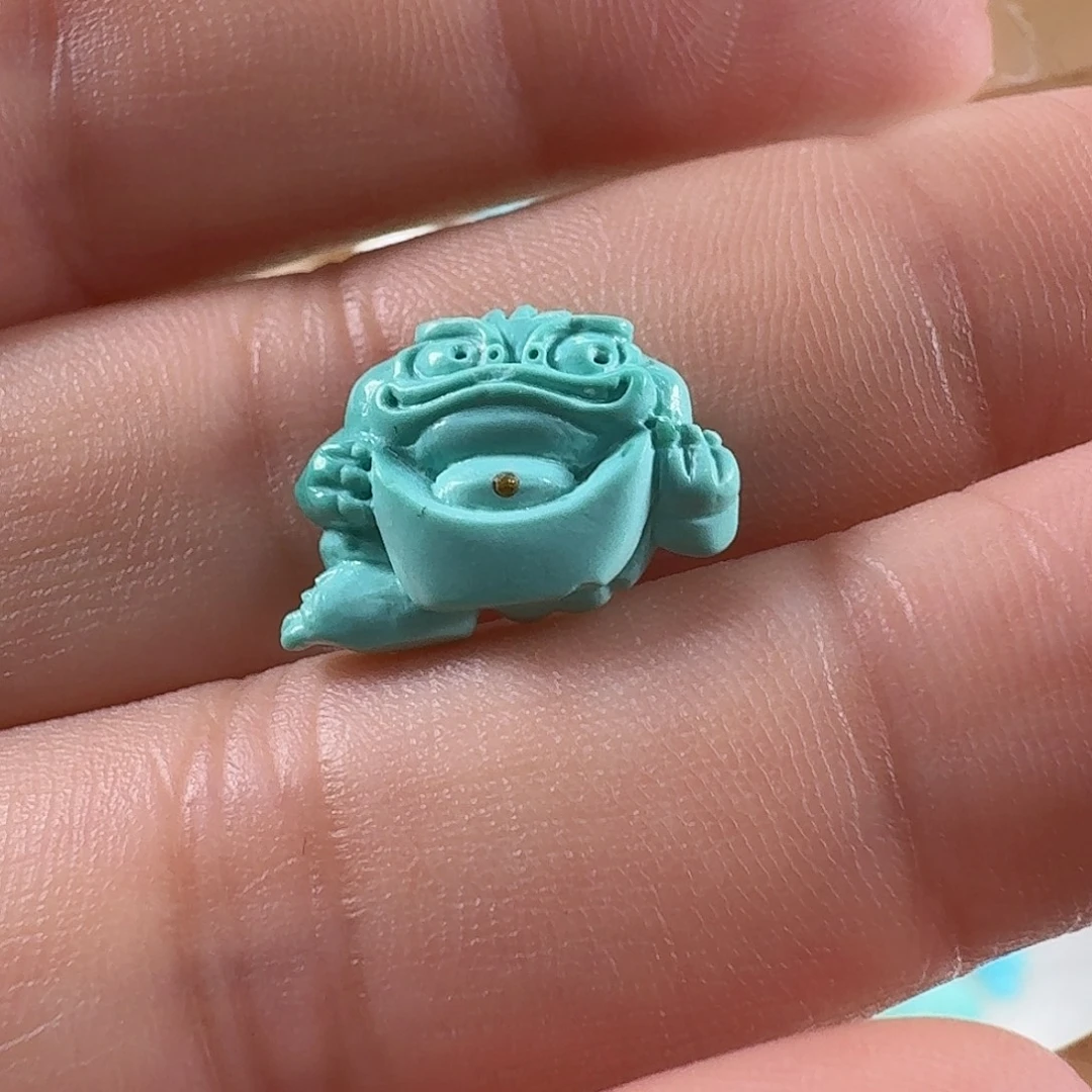 绿松石未镶嵌颈饰