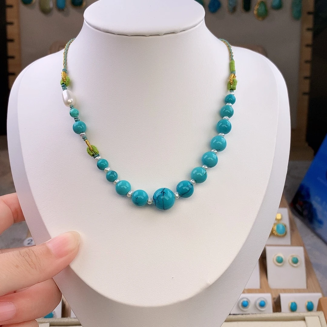 绿松石未镶嵌颈饰