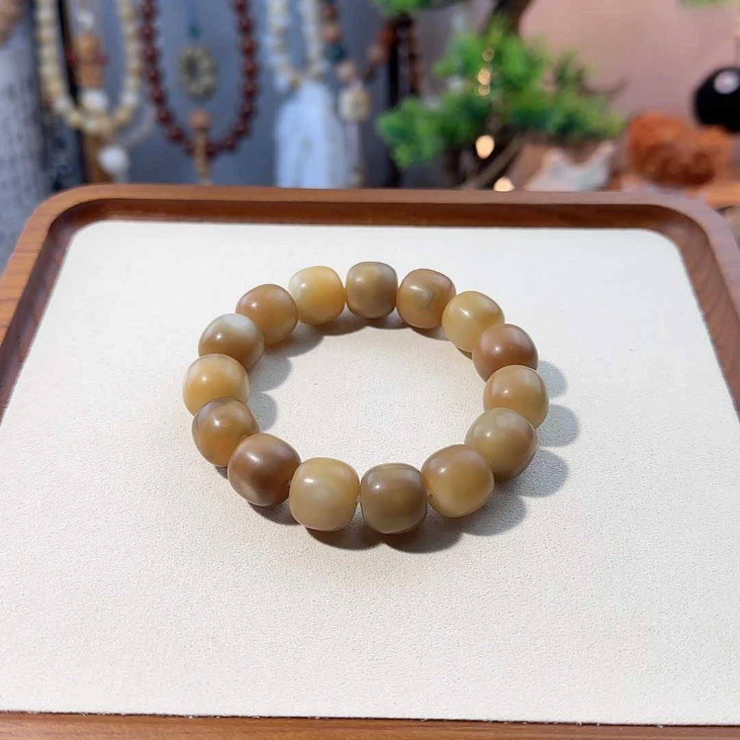 菩提根/象牙果吊坠卡15干磨 豆沙绿