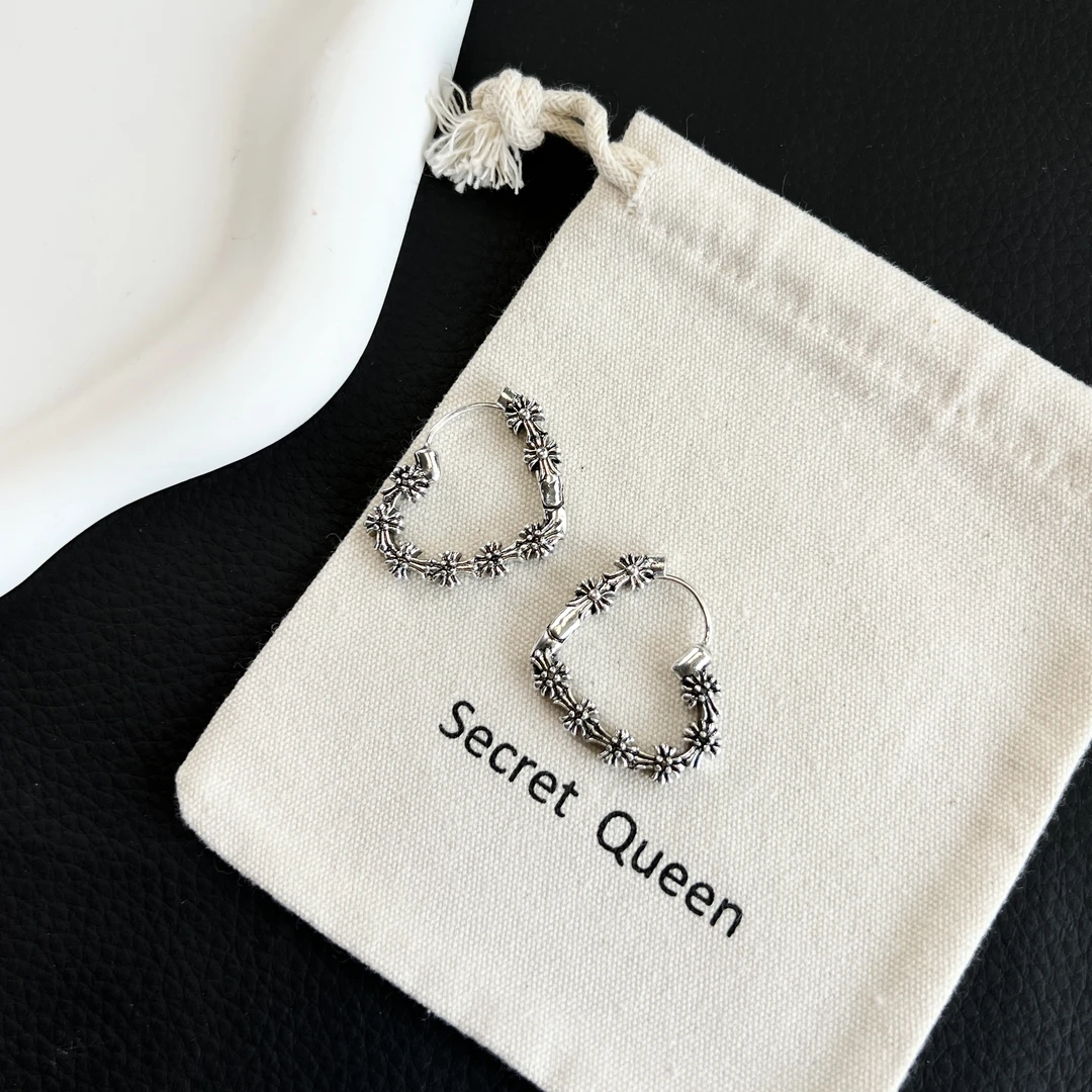 铜合金耳饰 小众设计爱心十字架镂空耳环一对AH058