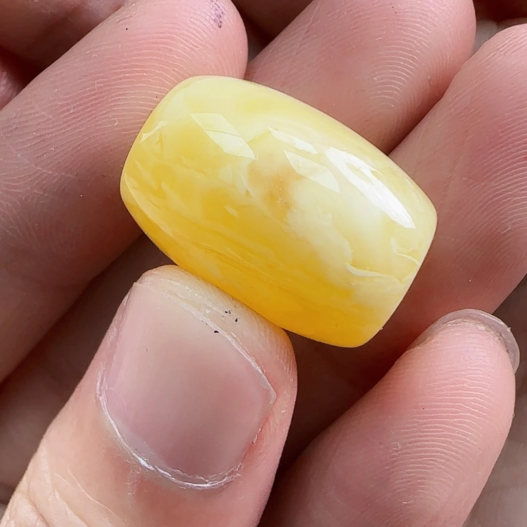 琥珀裸石未镶嵌蜜蜡