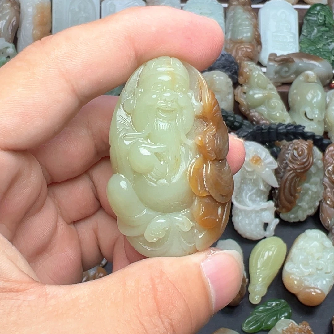 和田玉未镶嵌挂件