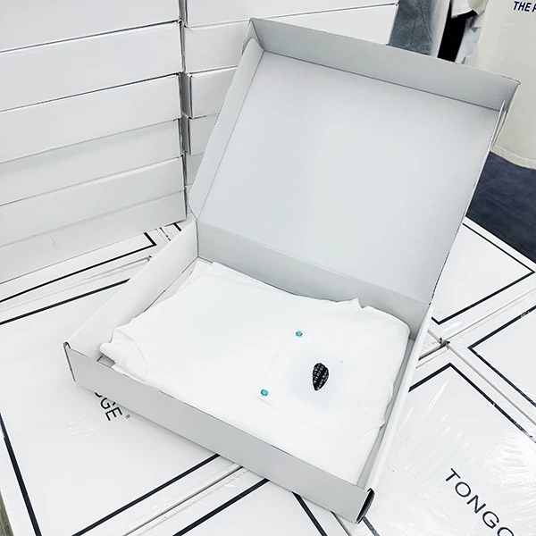 春夏高级感轻奢短袖 圆领短袖T恤【8011】