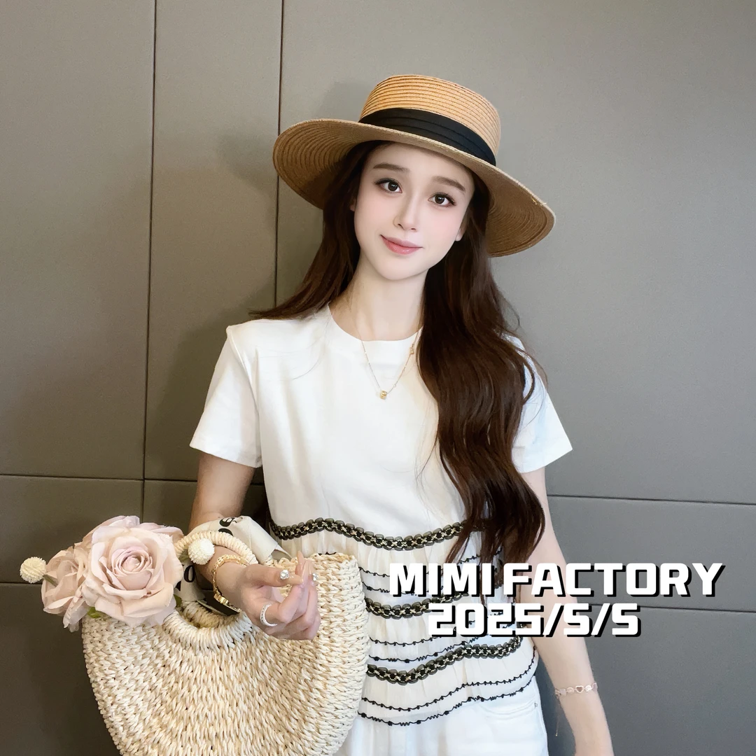 2025新款短袖 重工蕾丝拼接T恤女洋气修身显瘦时尚上衣#3868