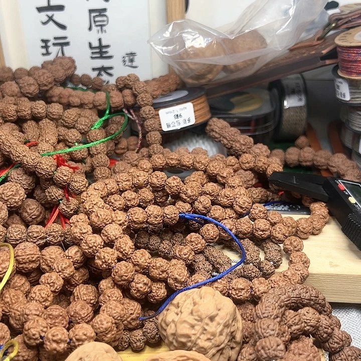 金刚菩提吊坠给***肠苹果园