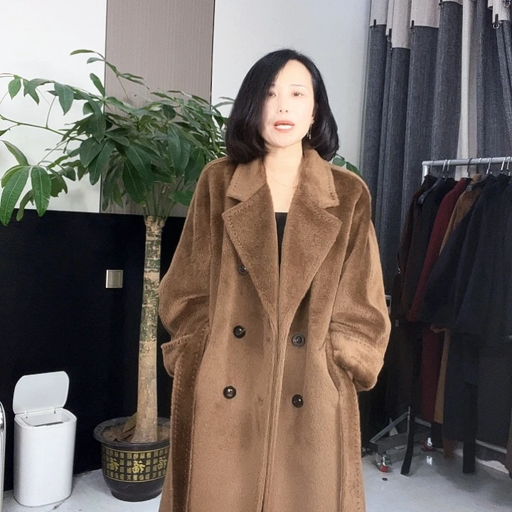 骆马绒大衣801驼色长款S码
