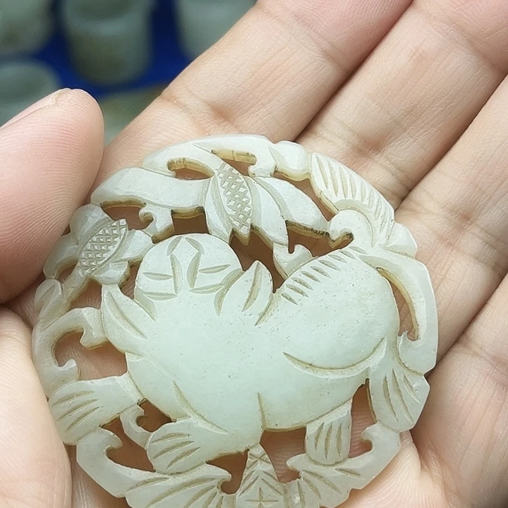和田玉（青白玉）未镶嵌颈饰