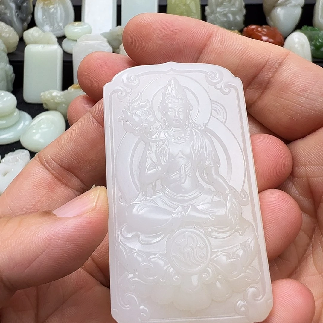 和田玉未镶嵌颈饰