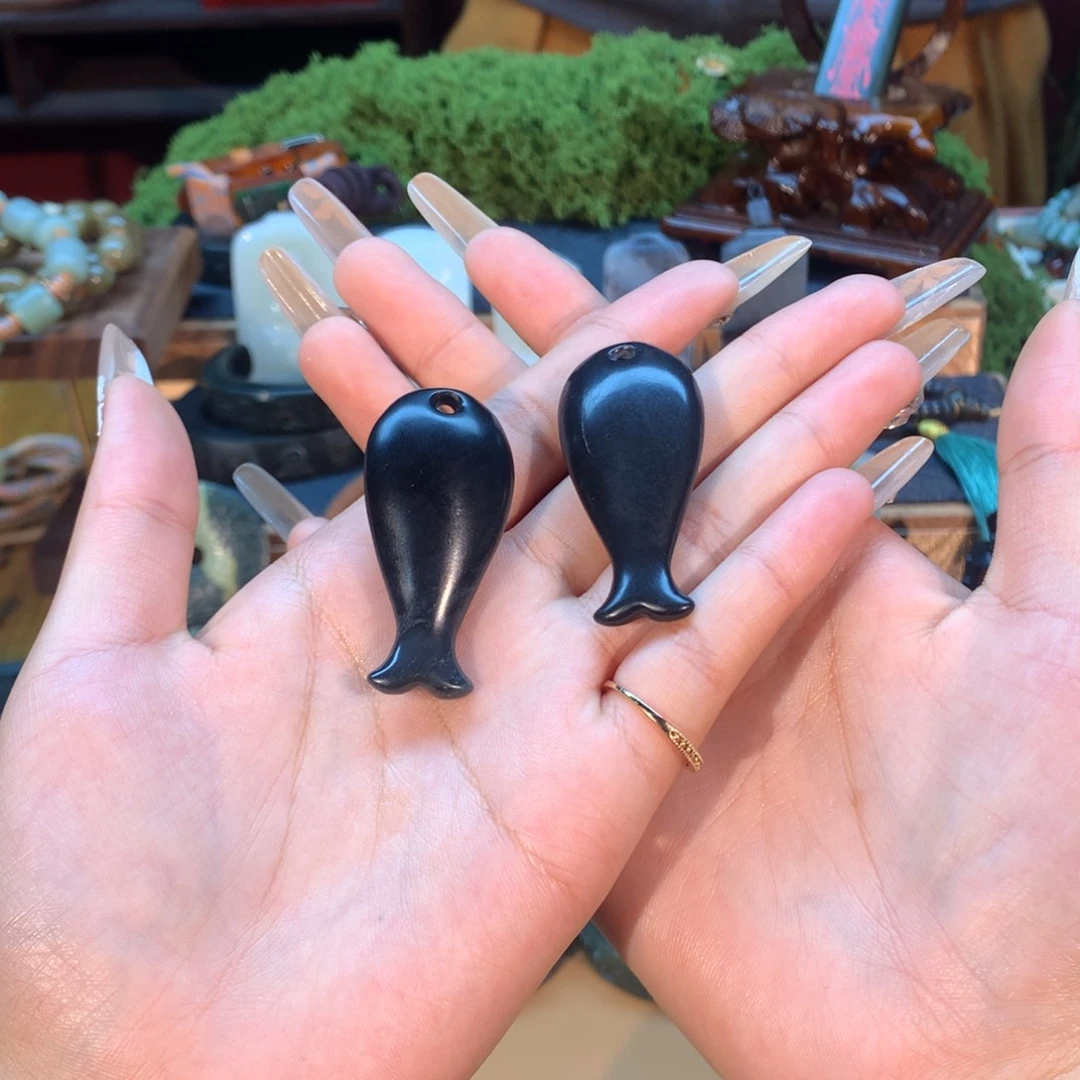 和田玉（糖玉）未镶嵌挂件