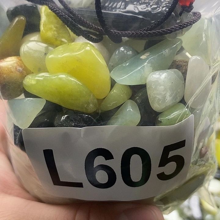 岫玉鱼缸石未镶嵌