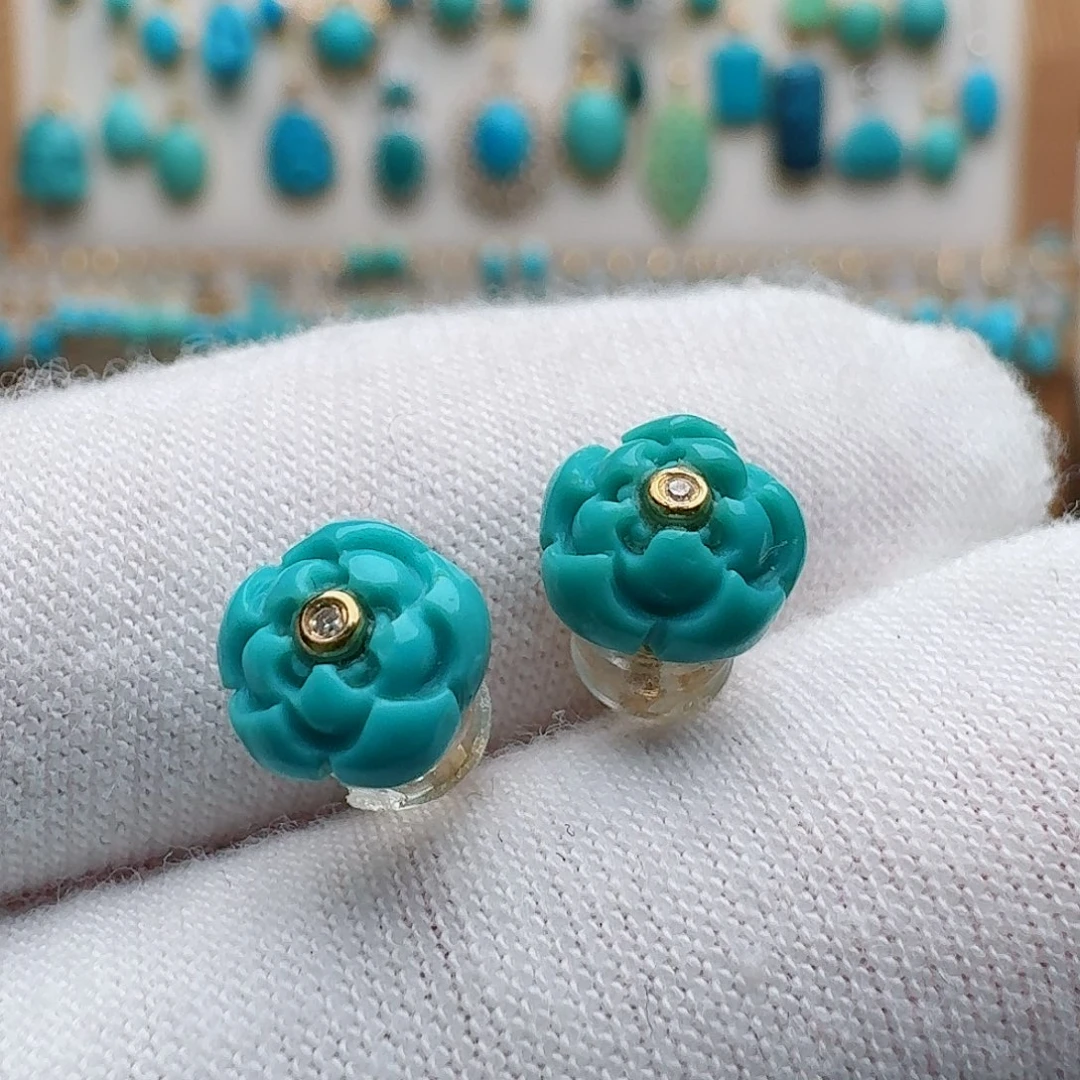 绿松石18K金镶嵌耳饰