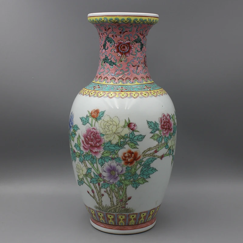 7655古陶瓷--民国时期粉彩花卉赏瓶