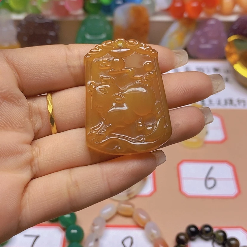 【闪购商品】玛瑙/玉髓玉牌未镶嵌美*?