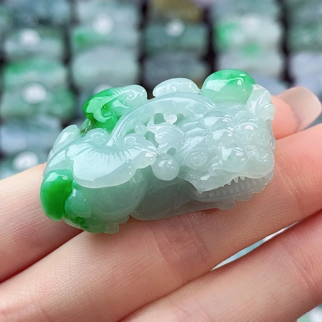 翡翠未镶嵌颈饰天然