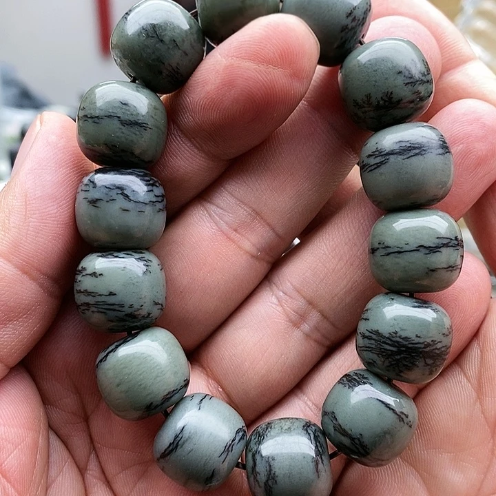 【闪购商品】未镶嵌手链和田玉16一线天