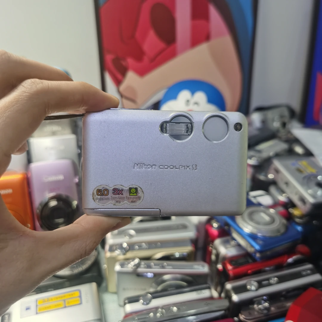8新 Nikon/尼康 s3清晰冷白皮 微瑕不影响使用配件齐全新手推荐