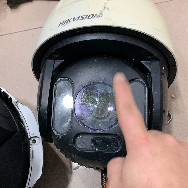 8新海康威视7寸200万32倍手机直连