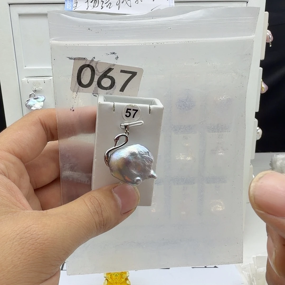 合金颈饰淡水珍珠