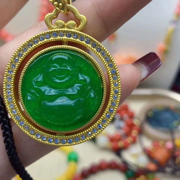 翡翠颈饰未镶嵌吊坠