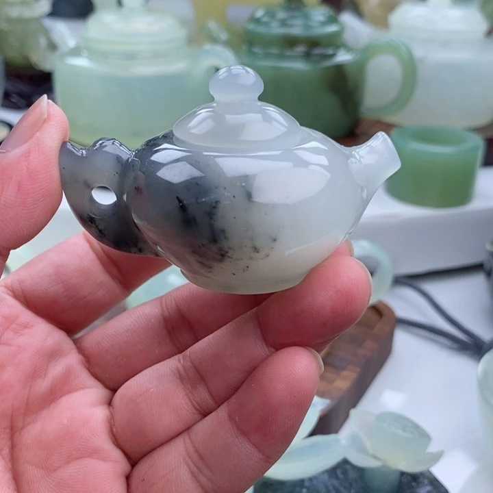 岫玉四大名玉手把件未镶嵌