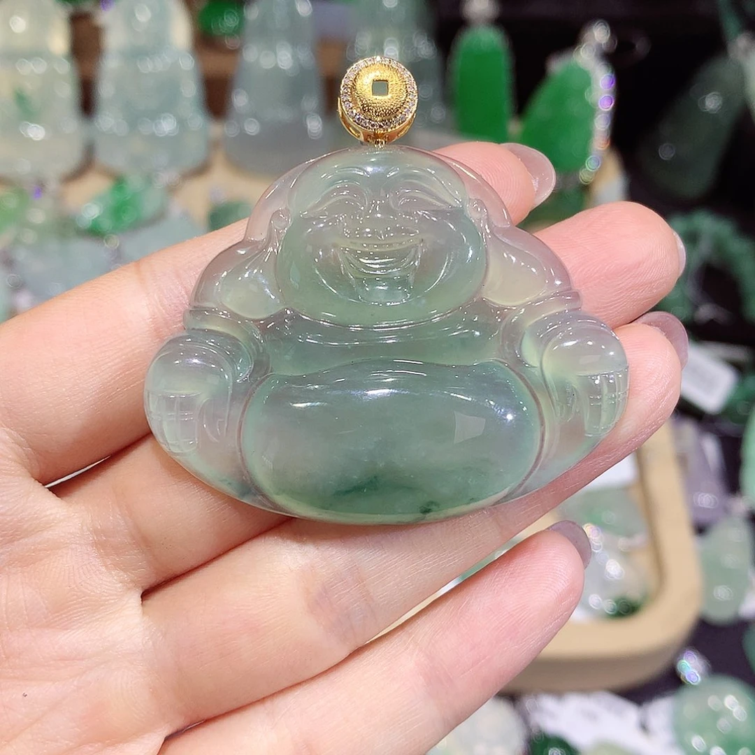 颈饰18K金镶嵌翡翠佛