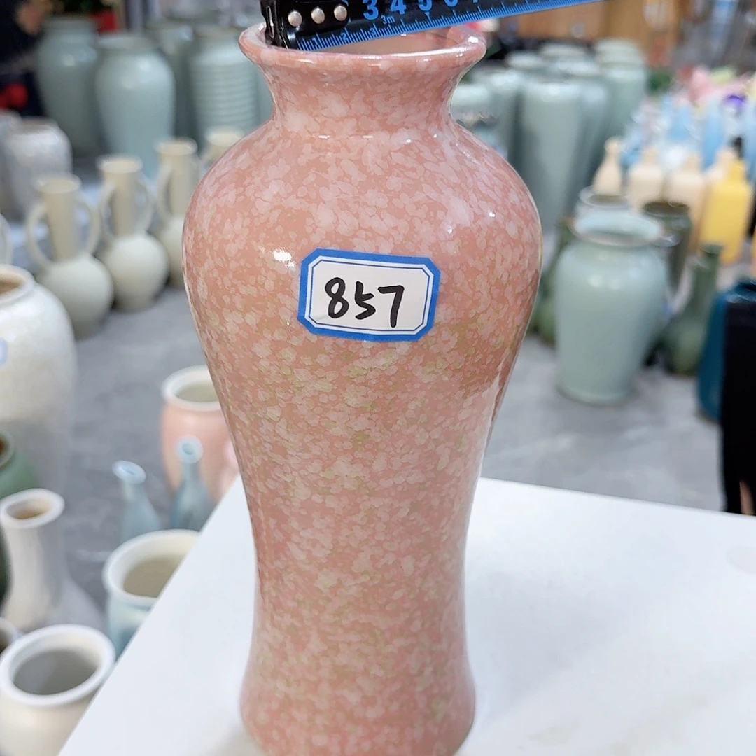 857号陶瓷高25.5厘米一个