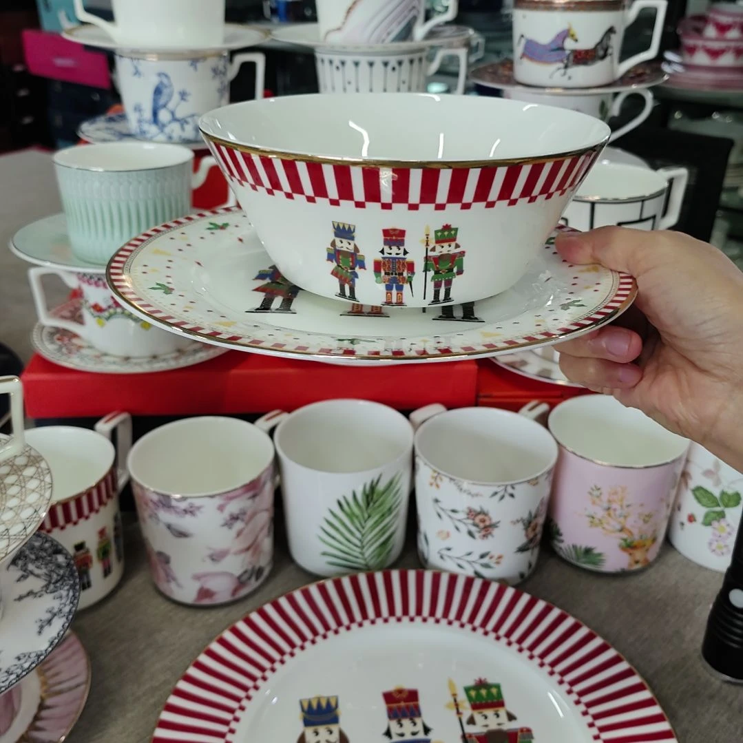 36%以上骨粉骨瓷8寸盘1个6寸碗1个