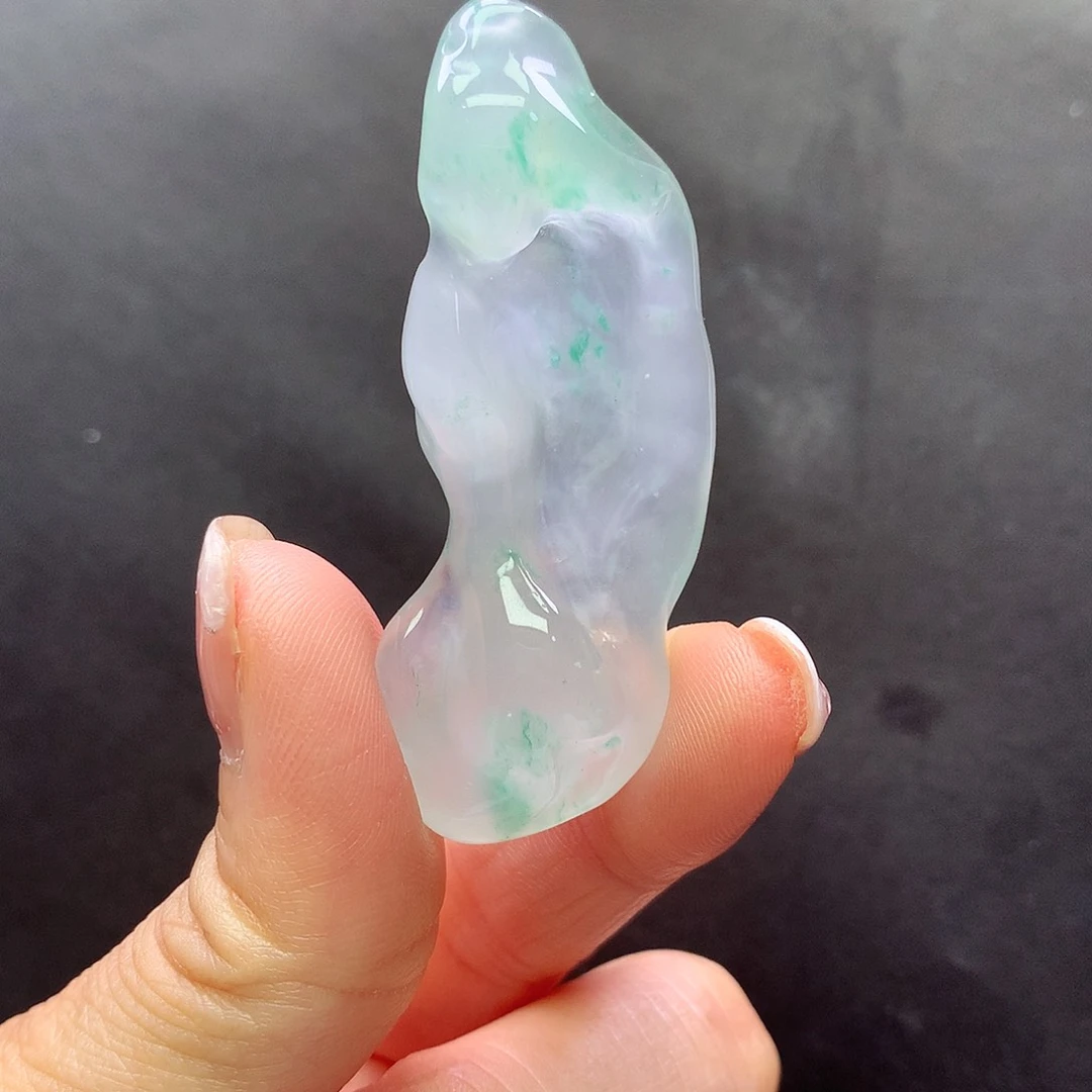 石英质玉未镶嵌颈饰